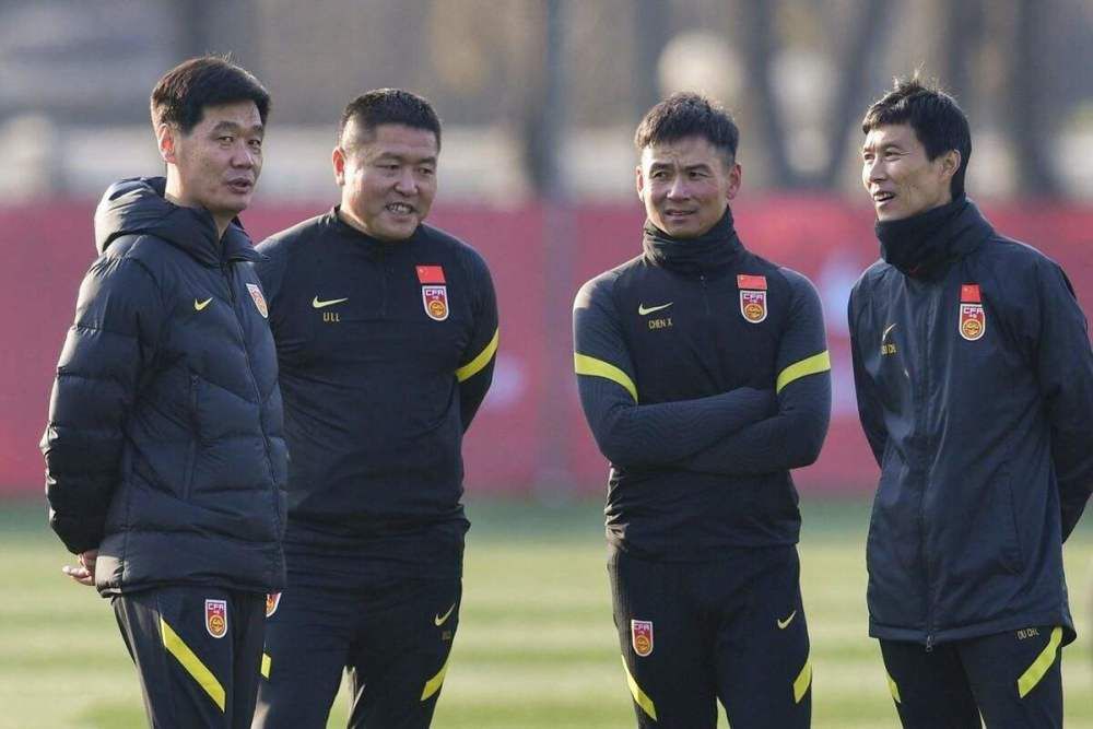 波多野结依